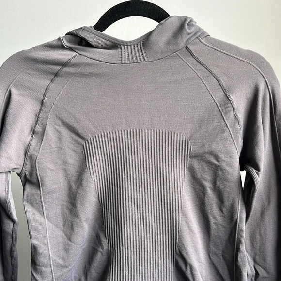 Zakti Hoodie Sweatshirt Gray | Gray Hoodie Sweatshirt | Athletic | Zakti - Picture 3 of 7